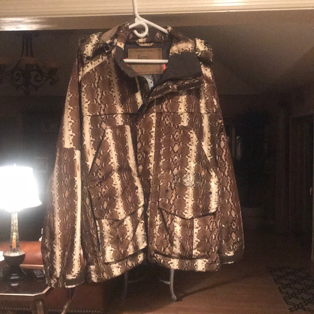 Men’s burton coat